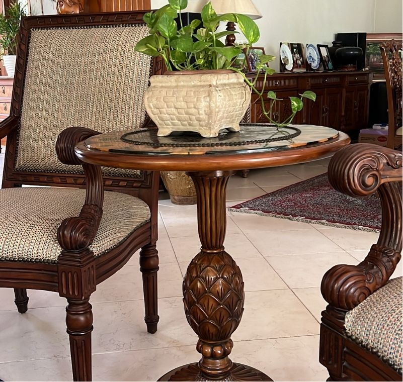 Carving and Wood Veneer 1